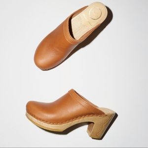 No. 6 Old School Clog on High Heel
